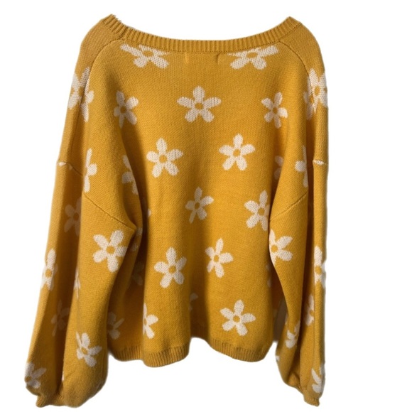 Peach Love California Women’s Yellow Floral Oversized Sweater - Picture 2 of 4